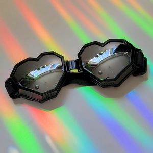 Heart Shaped Ski Snowboarding Goggles